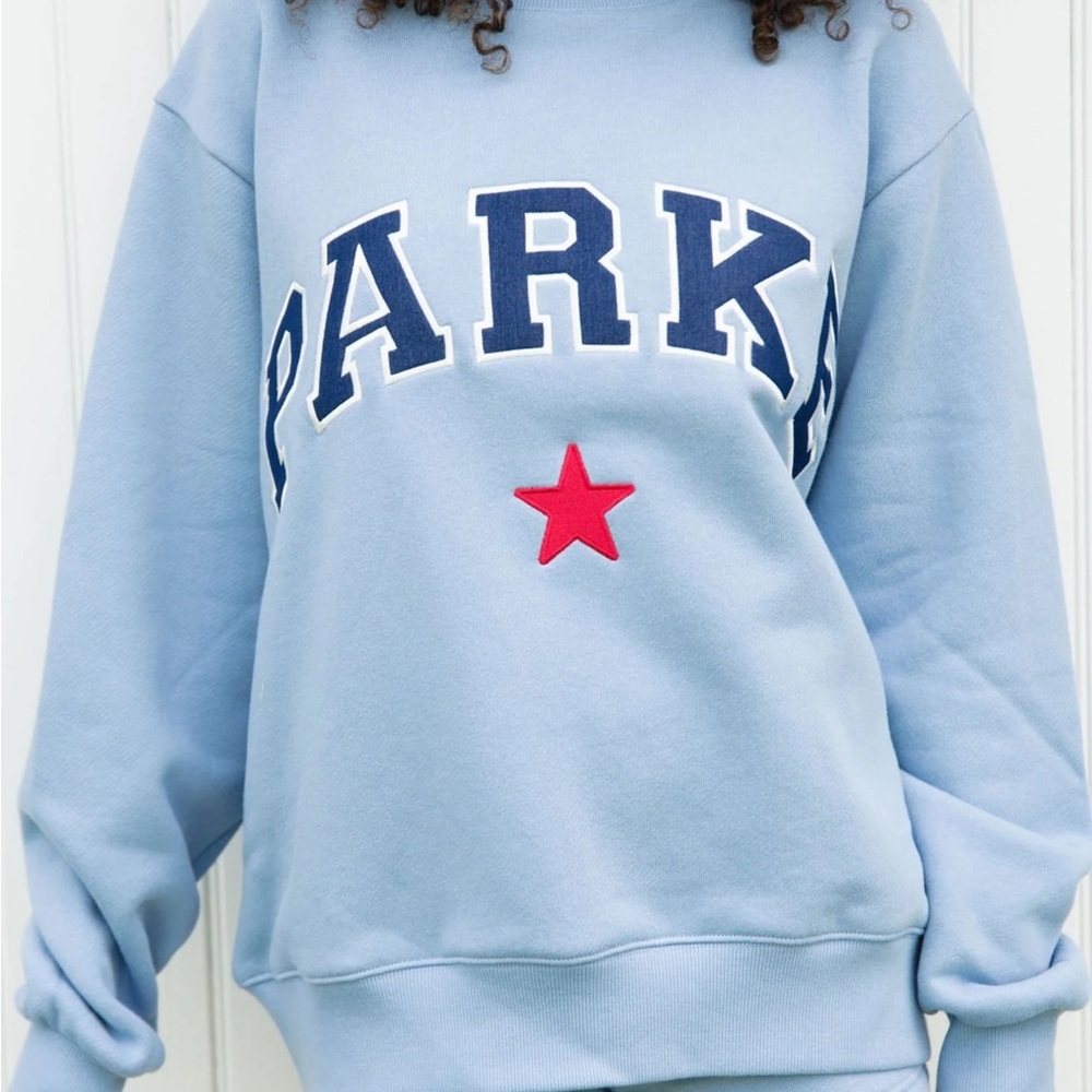 Blue Sweatshirt with Star Detail PARKE L/XL coastal collection